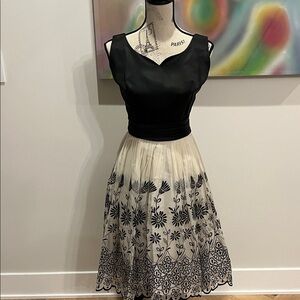 Elegant Vintage Couture Black and White Dress